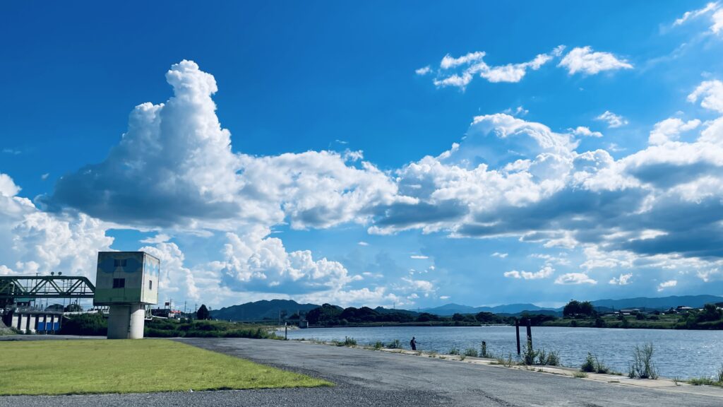 卒業後初の夏を振り返る。